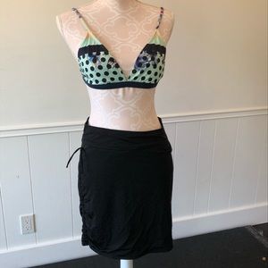 Athleta slinky black skirt soft size s